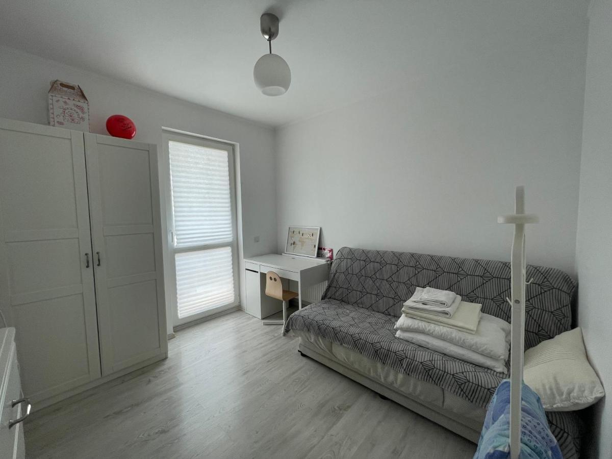 Feels Like Home Apartment M S Apartments บูคาเรสต์ ภายนอก รูปภาพ